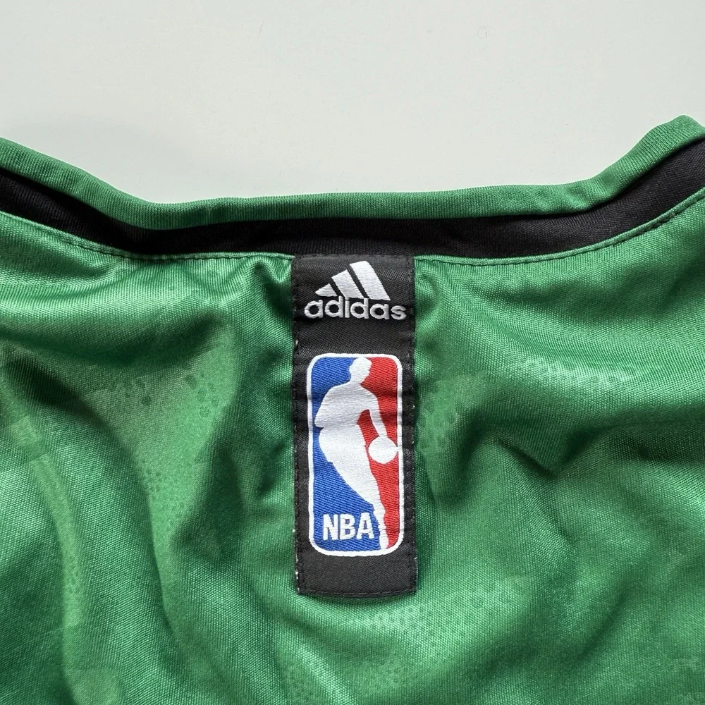 Boston Celtics Adidas‎ Sleeveless V-Neck Mesh Lined Jersey Mens Small Basketball
